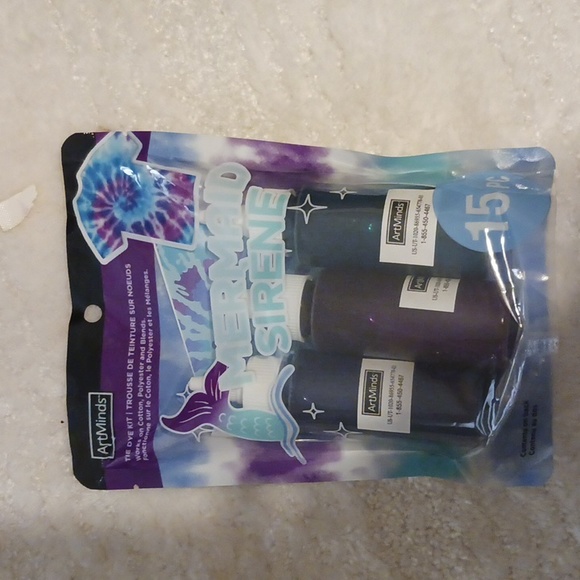 ArtMinds Tie Dye Kit. 15 pcs. NWOT. Still in package. Never used. - Picture 1 of 6